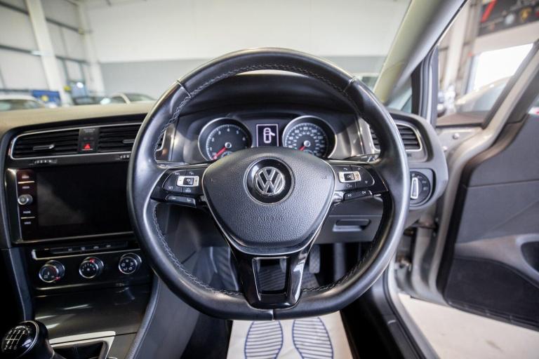2017 Volkswagen Golf 1.4 TSI SE [Nav] 3dr HATCHBACK PETROL Manual