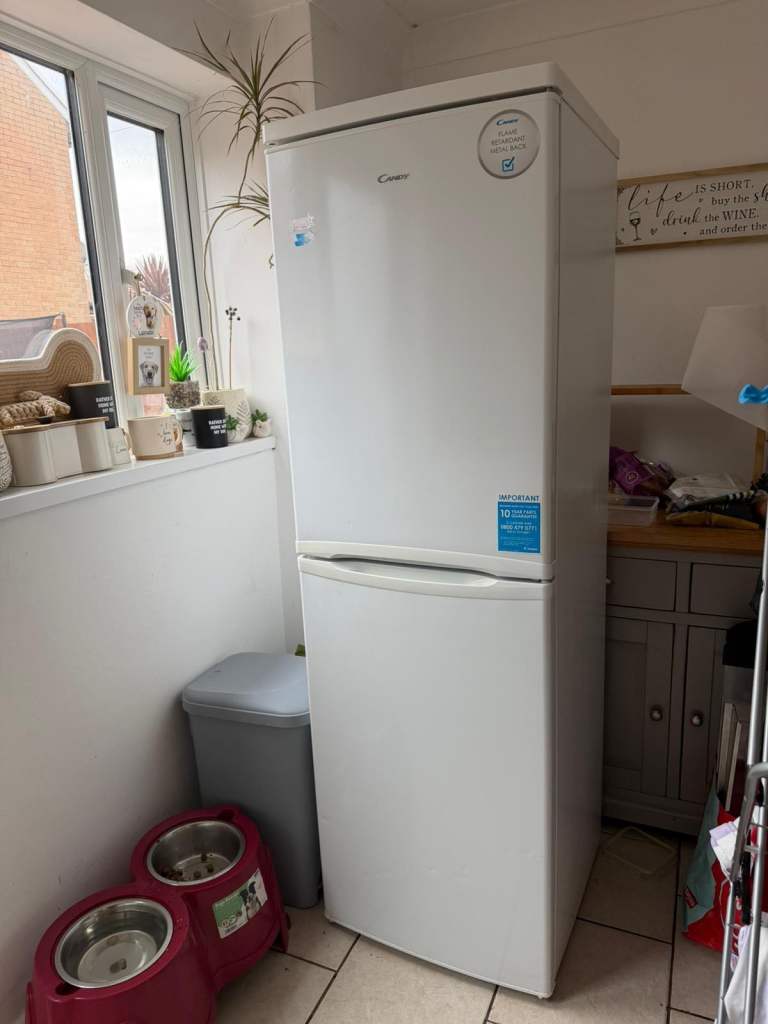 Candy 50/50 fridge freezer