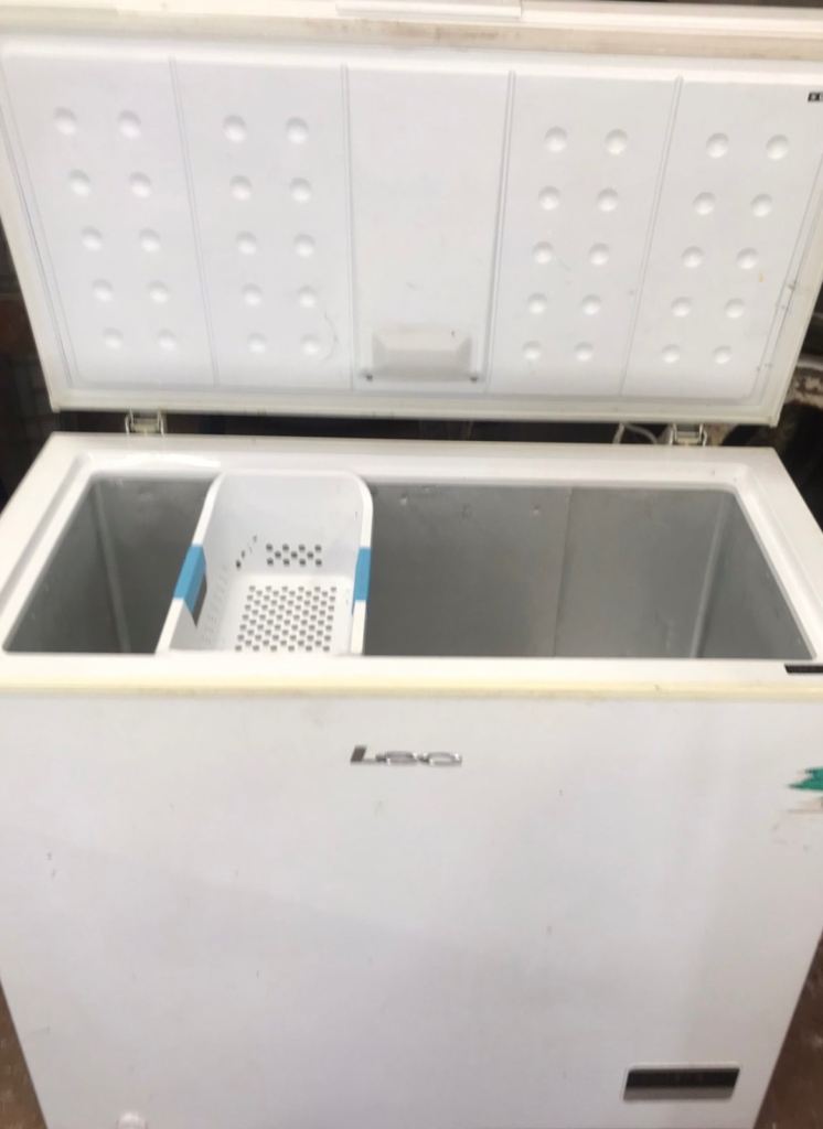 Chest Freezer, Lec