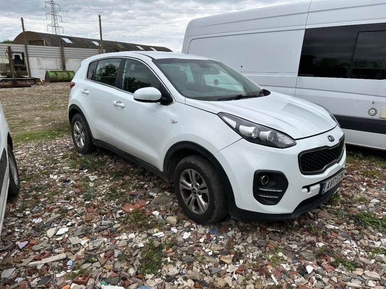 Kia sportage NEEDS ATTENTION HENCE only £1395 READ AD FIRST!!!