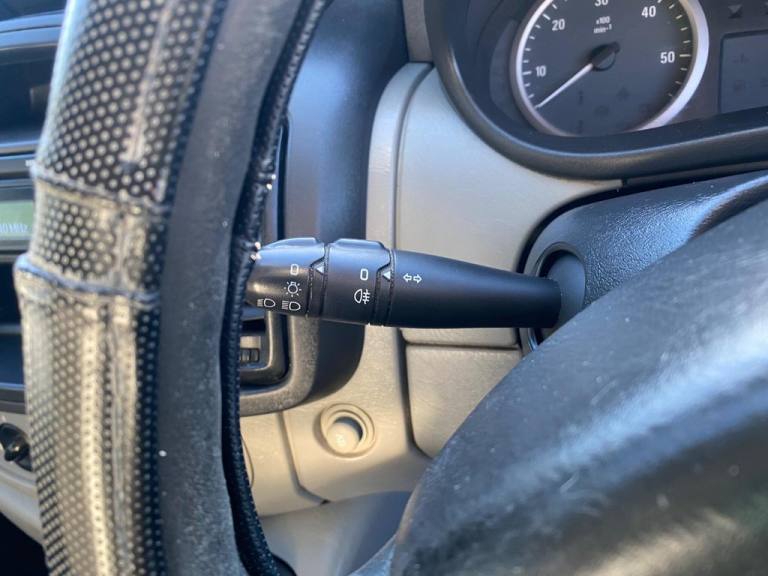 2013 Vauxhall Vivaro 2.0CDTI [115PS] Van 2.9t Euro 5 PANEL VAN DIESEL Manual