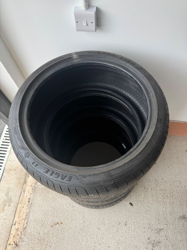 Goodyear Eagle 225/40/18 x4