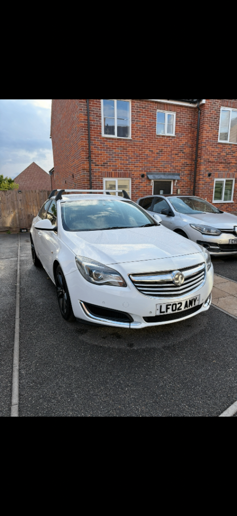 Vauxhall, INSIGNIA, Hatchback, 2014, Manual, 1956 (cc), 5 doors