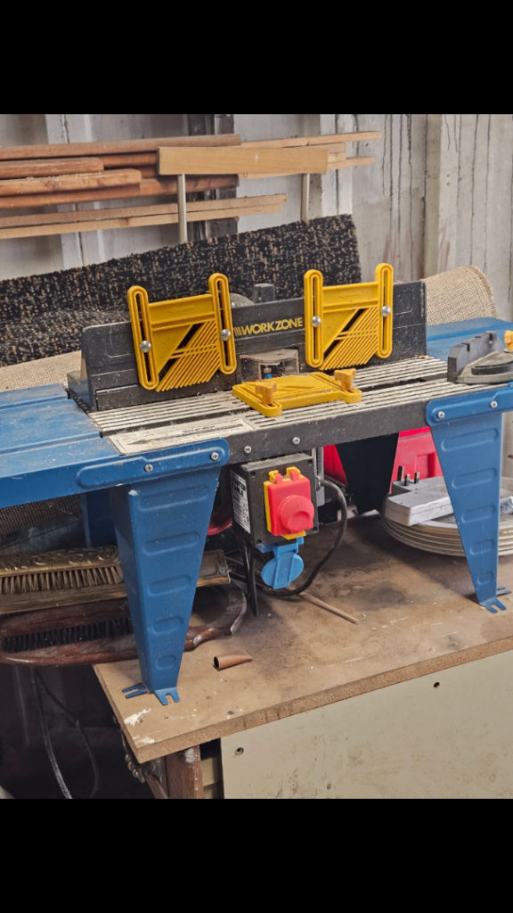 image for Table top router 