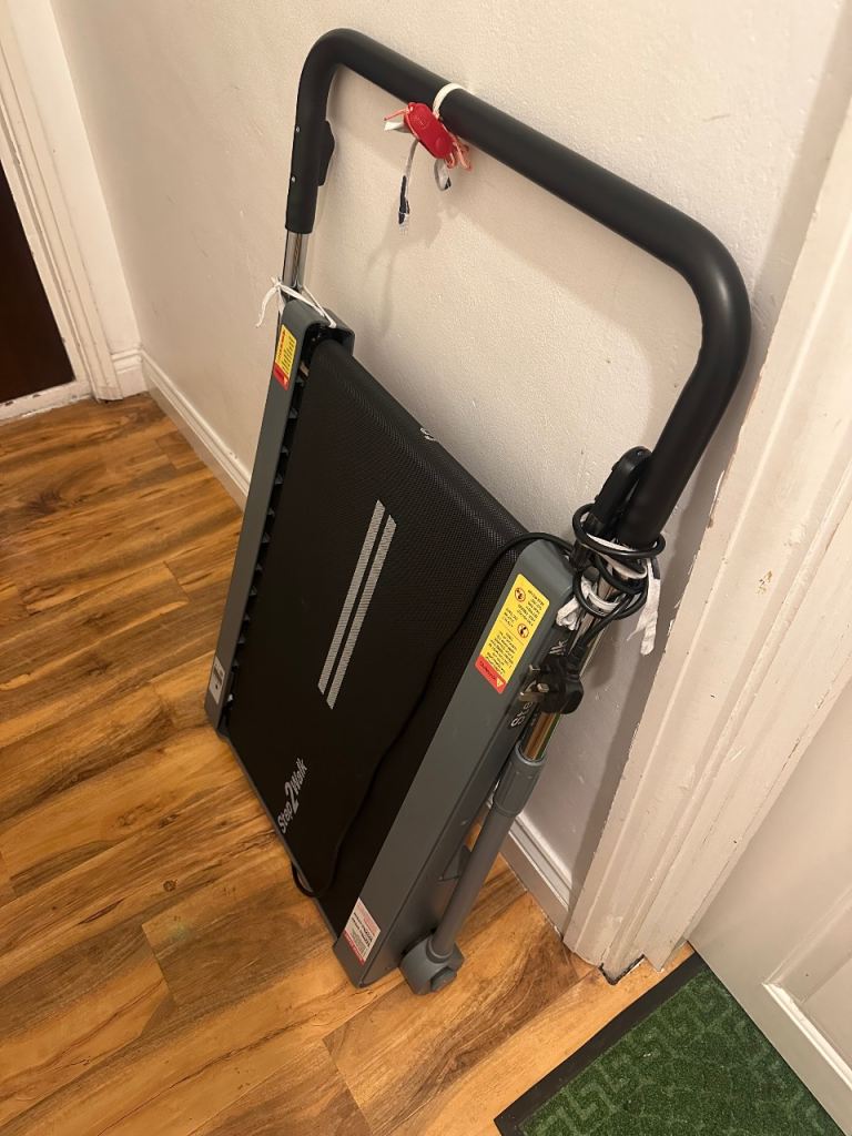 Treadmill to sale £50