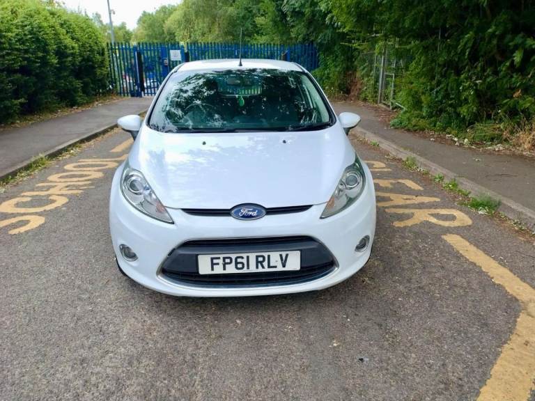Ford, FIESTA, Hatchback, 2011, Manual, 1242 (cc), 5 doors