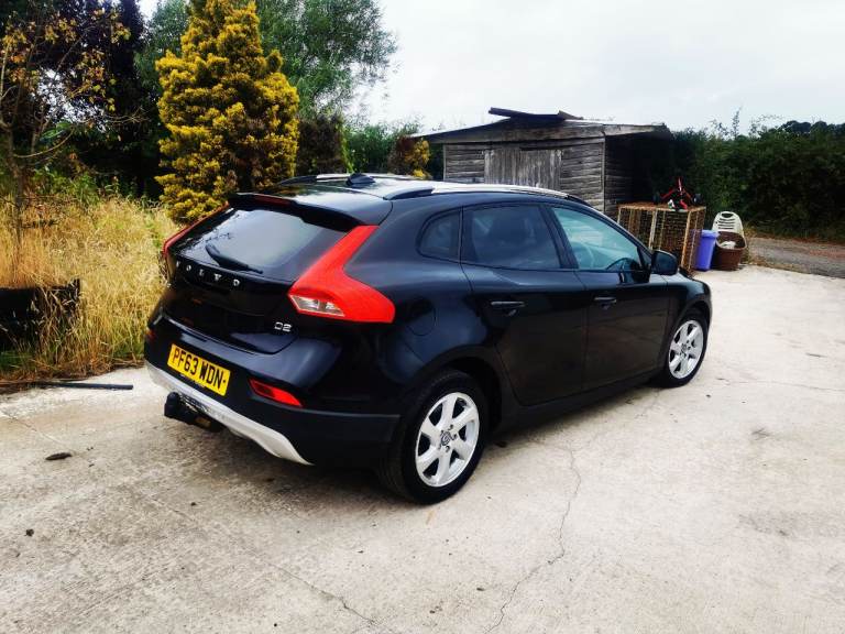 Volvo, V40, Hatchback, 2014, Manual, 1560 (cc), 5 doors
