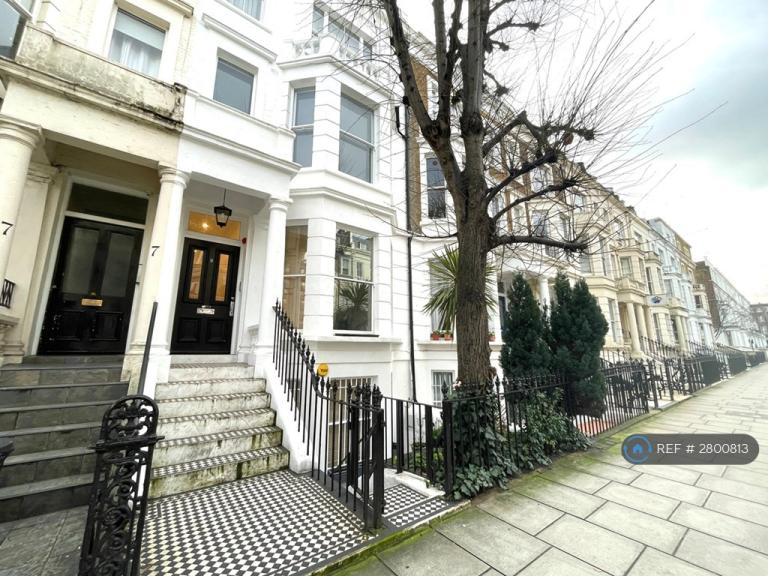 2 bedroom flat in Longridge Road, London, SW5 (2 bed) (#2800813)