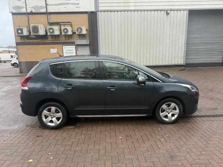 2015 Peugeot 3008 1.2 Puretech Allure 5dr HATCHBACK Petrol Manual