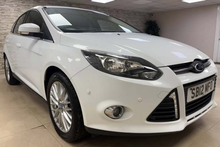 2012 Ford Focus 1.6 Zetec 5dr HATCHBACK PETROL Manual