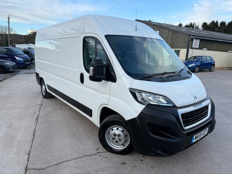 2019 Peugeot Boxer HDI 335 L3H2 PROFESSIONAL AIR CON NO VAT Panel Van Diesel Manual