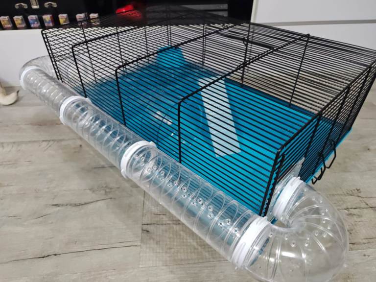 Pet cage