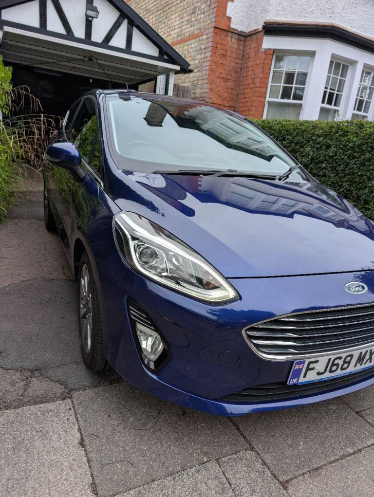 Ford, FIESTA, Hatchback, 68 Plate, Manual, 998 (cc), 3 doors - with many factory extras