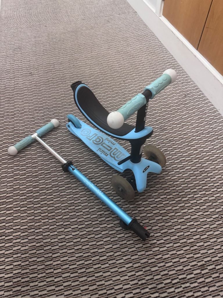 Micro mini deluxe 3 in 1 scooter 
