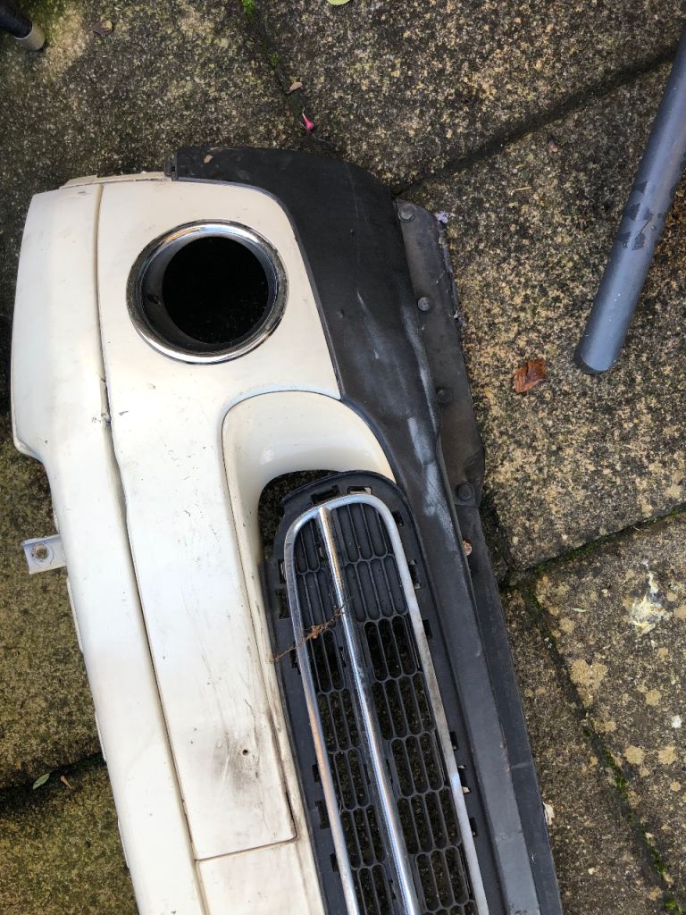 Mini Cooper 2009 front bumper 