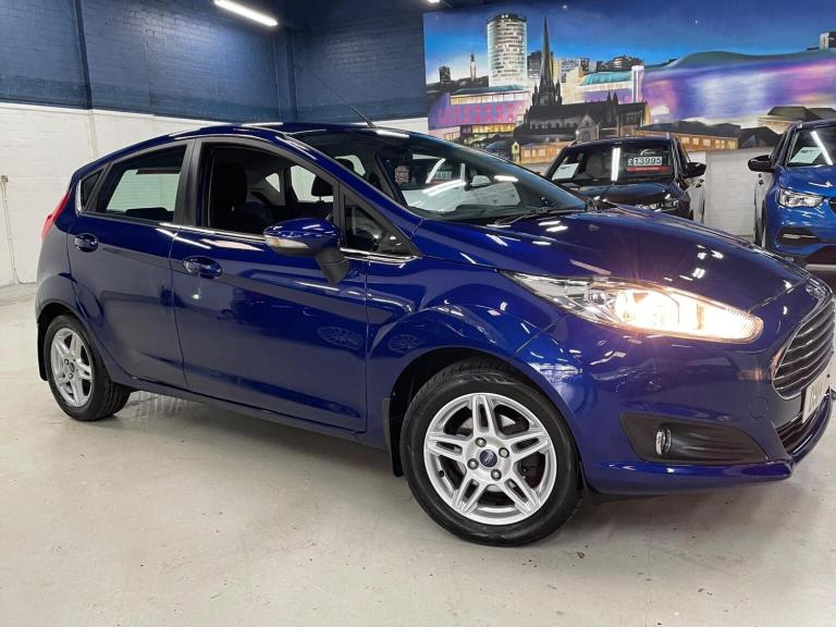 FORD FIESTA 1.25 Zetec Euro 5 5dr 2014