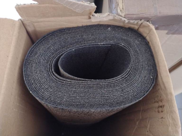Heavy Duty Roofing Felt for shed, or similar project. 1.0m wide, 8m long. 