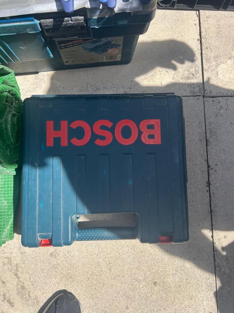 Bosch GST 135 BCE Professional Jigsaw 720W Variable Speed in Case – Working