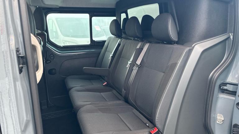 2023 Nissan Primastar 30 L2 Diesel 2.0 dCi 130ps H1 Tekna+ Crew Van Crew Bus Diesel Manual