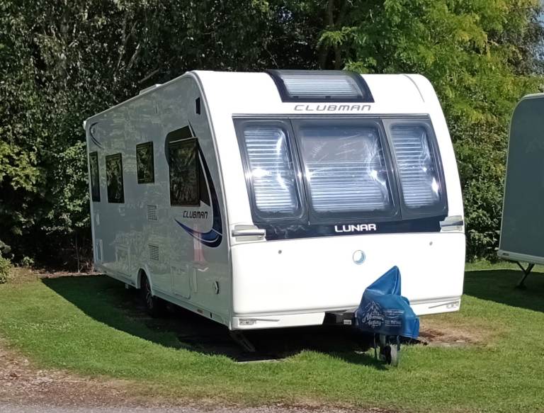  2018  LUNAR CLUBMAN SB