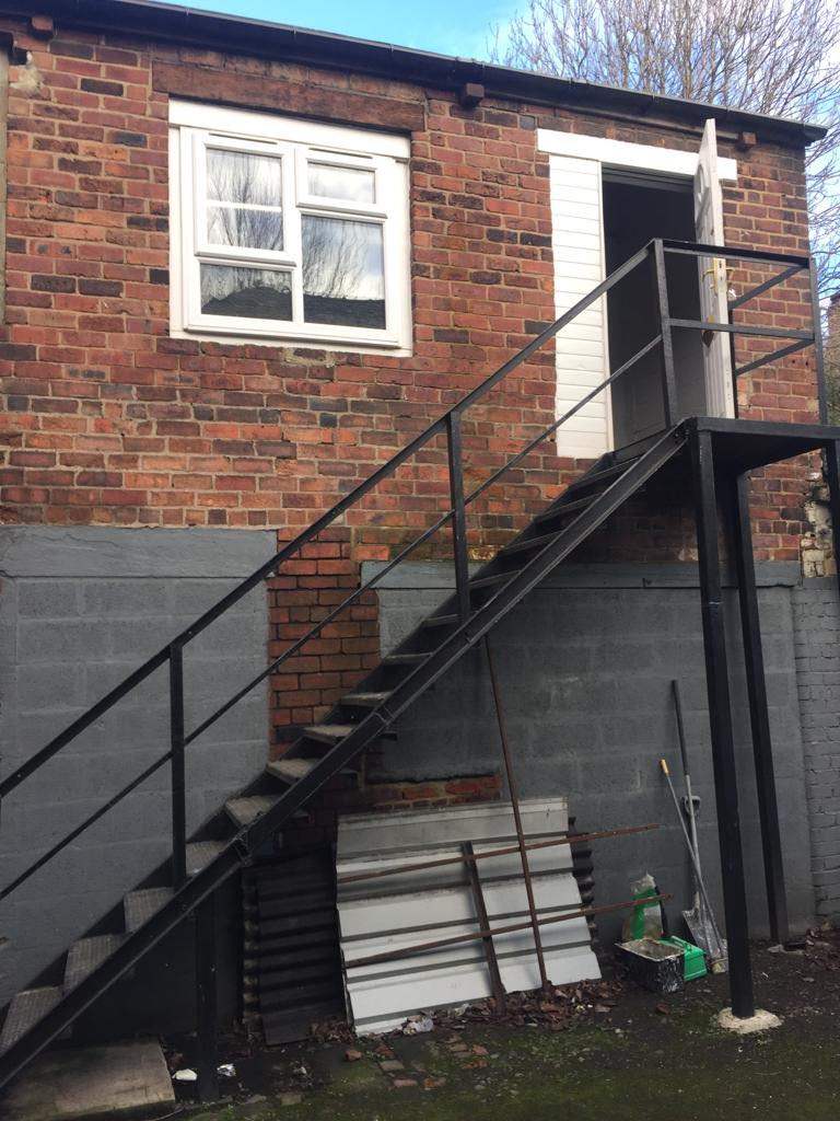 Workshop / storage unit  £375 per month 