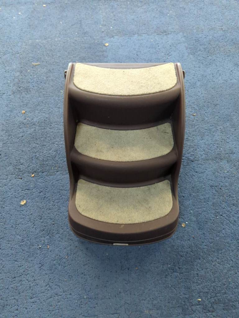 Dog steps