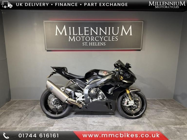 HONDA CBR 1000 SP RR-R 2022 HIGH PERFORMANCE SUPER SPORTS TOP SPEC BIKE