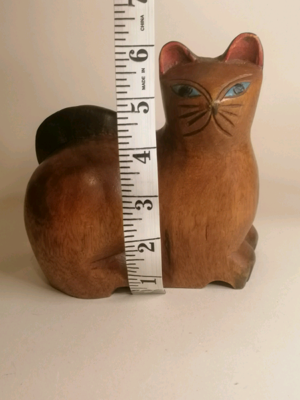 6-inch, Vintage Hand Carved Cat Figurine/ Statue/ Ornament