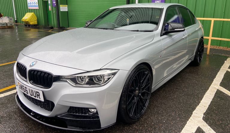 BMW 320d x drive m sport