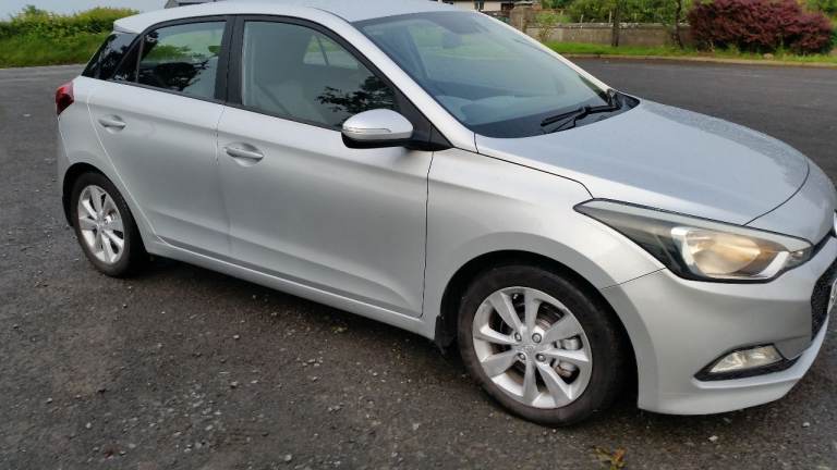 *!*BEAUTIFUL*!* 2016 Hyundai i20 1.4 CRDI SE **MOT 24 APRIL 27** £20 A YEAR ROAD TAX **JUST VALETED*