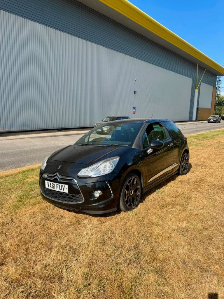 Citroen, DS3, Hatchback, 2012, Manual, 1560 (cc), 3 doors