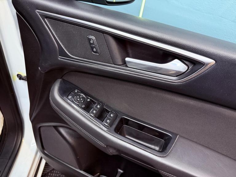 2016 Ford S-Max 1.5T EcoBoost Titanium Euro 6 (s/s) 5dr MPV Petrol Manual