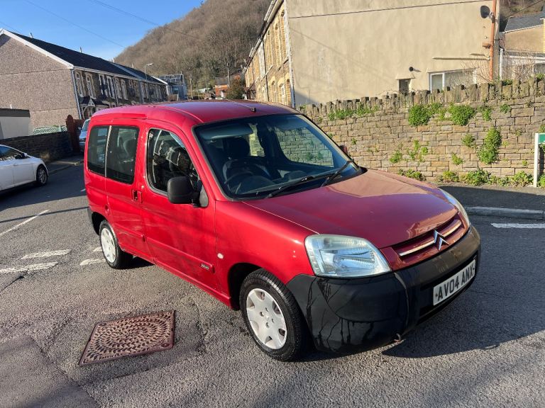 Cheap little car here for some 1 