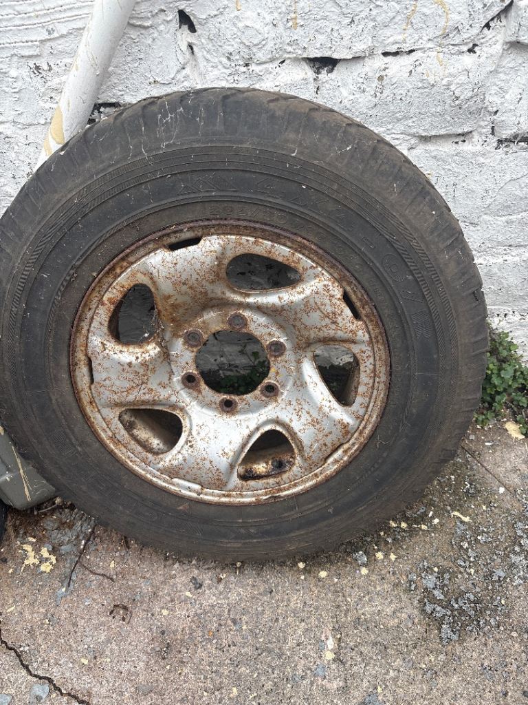 Mitsubishi 4x4 wheel 🛞 Michelin tyre