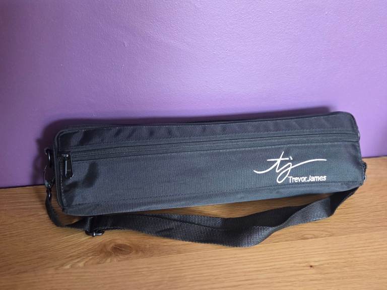 Trevor James 5x Student Flute Outfit