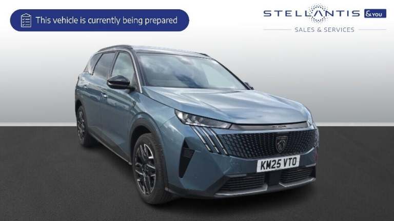 2025 Peugeot 5008 1.2 Hybrid 136 GT 5dr e-DSC6 HATCHBACK PETROL Automatic