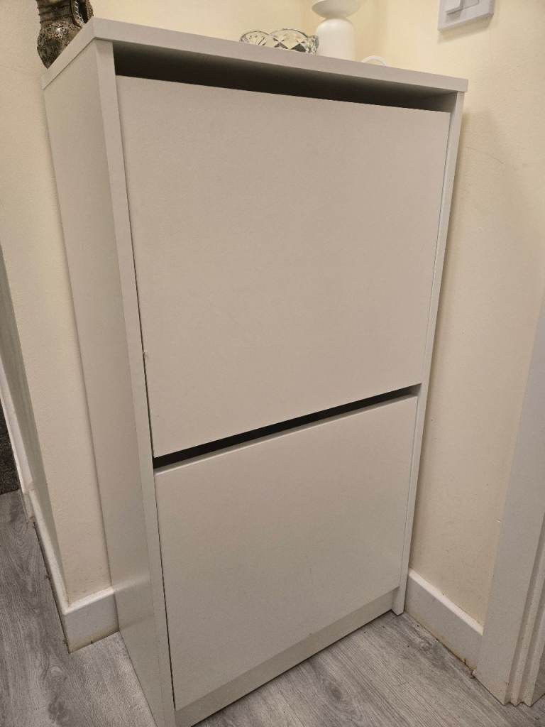White Two-Tier Shoe Rack / Cabinet – Good Condition