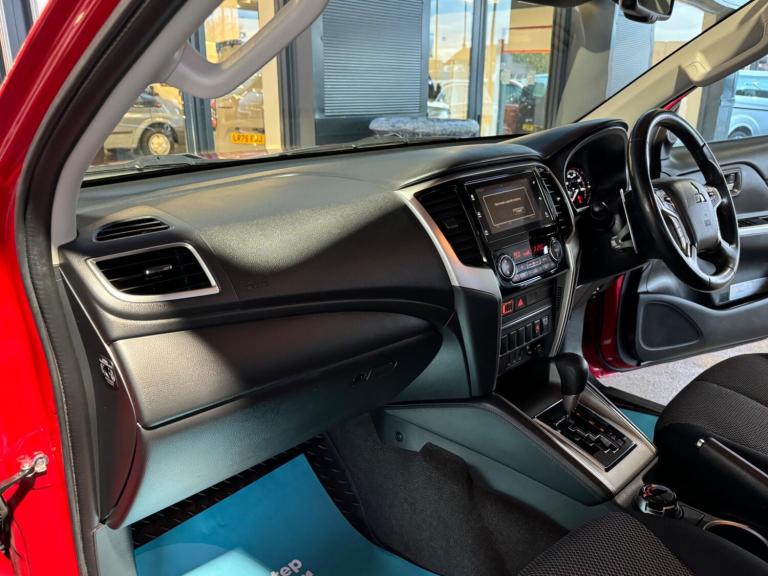 2020 Mitsubishi L200 Double Cab DI-D 150 Warrior 4WD Auto PICK UP DIESEL Automatic