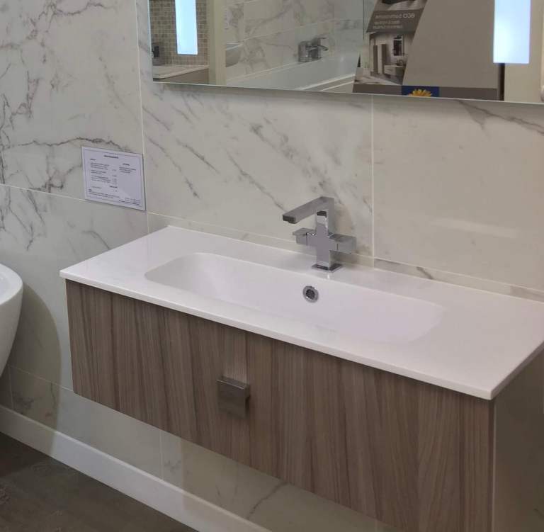 image for Bathroom Sink and unit (no tap)