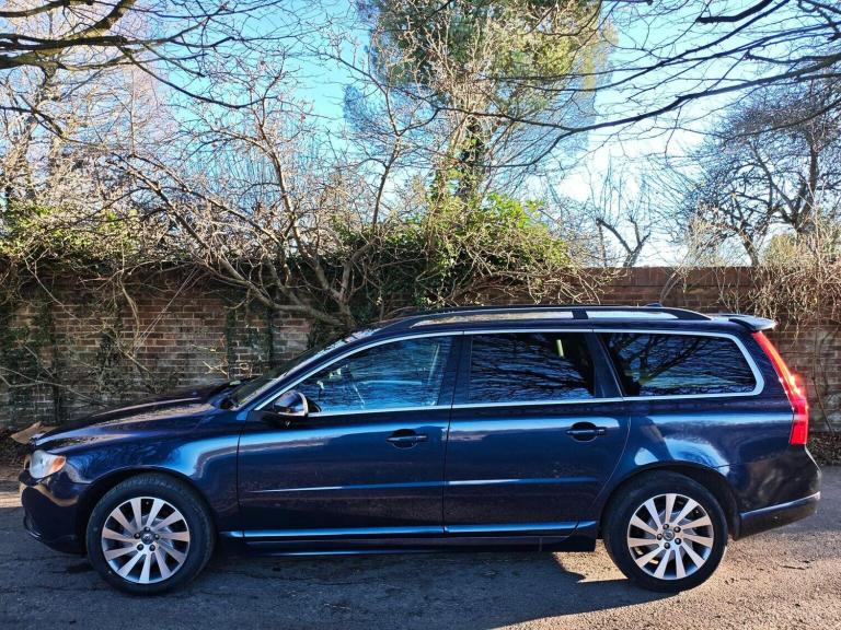 VOLVO V70 2.0 T5 SE Lux Powershift Euro 5 5dr 2011