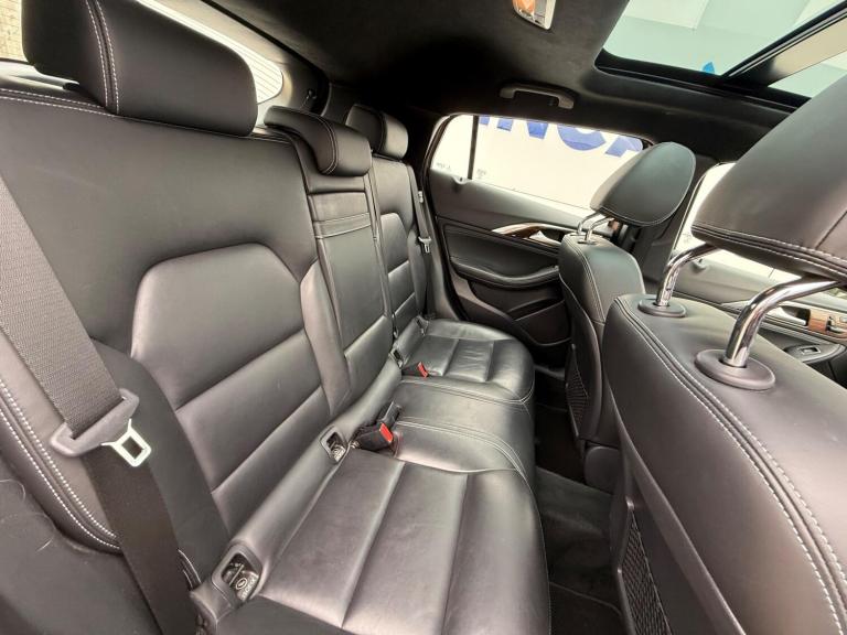 2016 Infiniti Q30 1.5d Premium Tech Euro 6 (s/s) 5dr HATCHBACK Diesel Manual