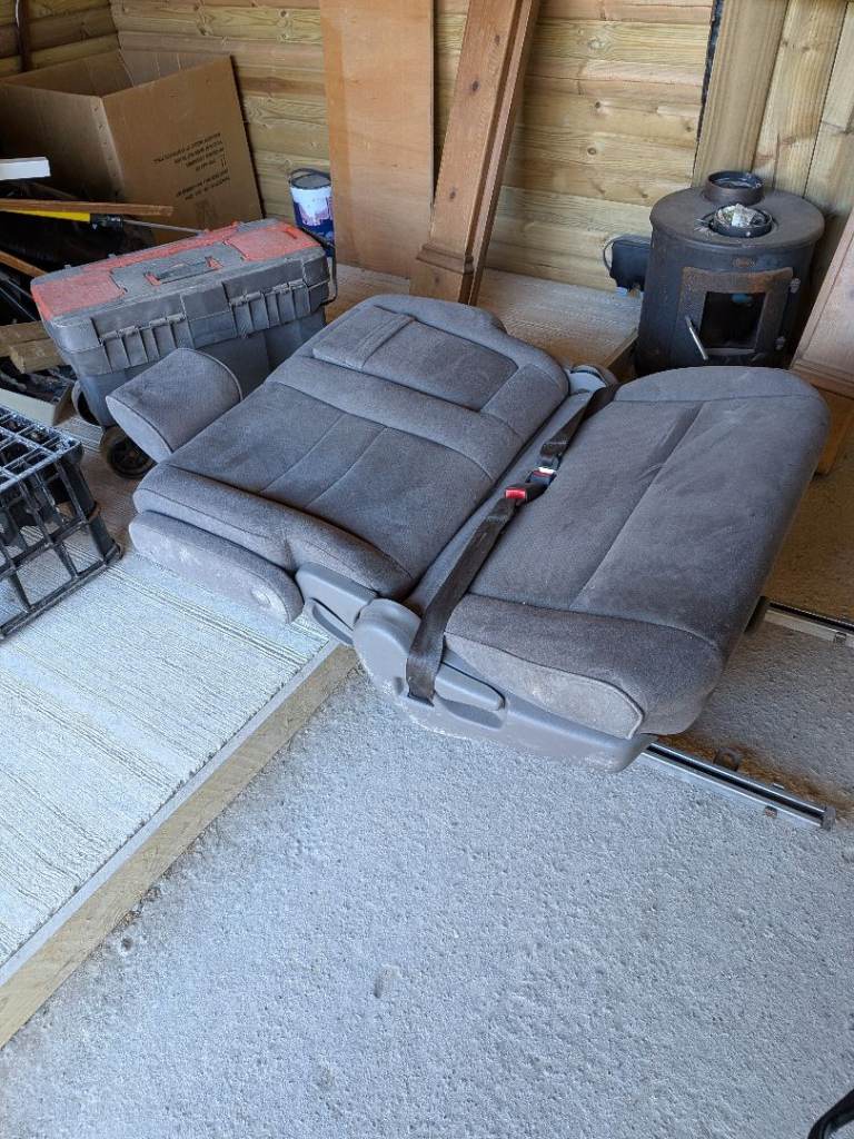 Van twist and turn double seat