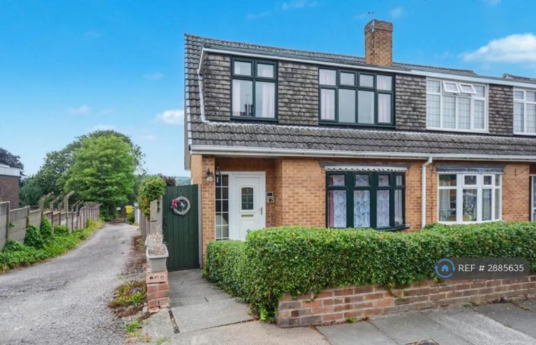3 bedroom house in Eaton Road, Nottingham, NG9 (3 bed) (#2885635)