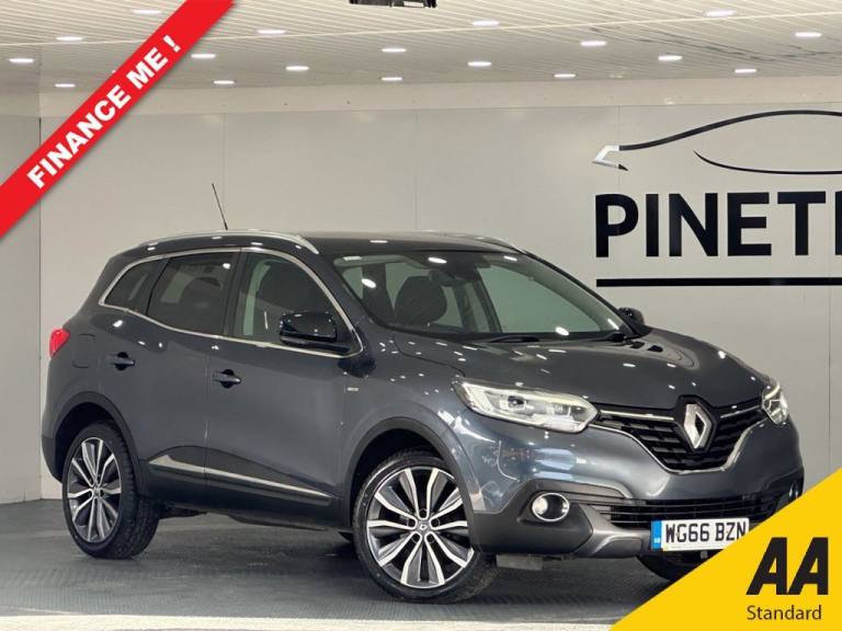 2017 Renault Kadjar 1.2 TCe Signature Nav SUV 5dr Petrol Manual Euro 6 (s/s) (130 ps) HATCHBACK P...