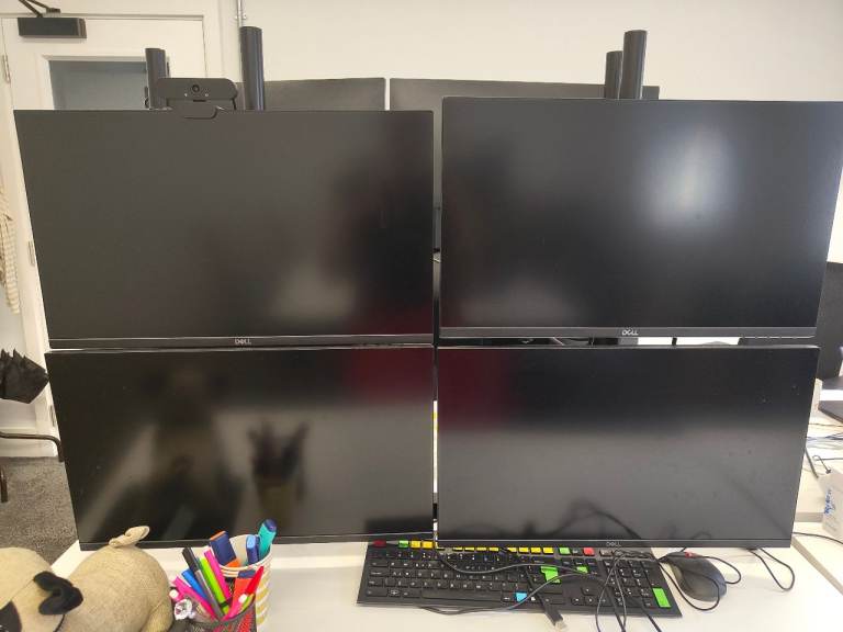 Dell Computer Monitors - Quad Setup, Good Condition