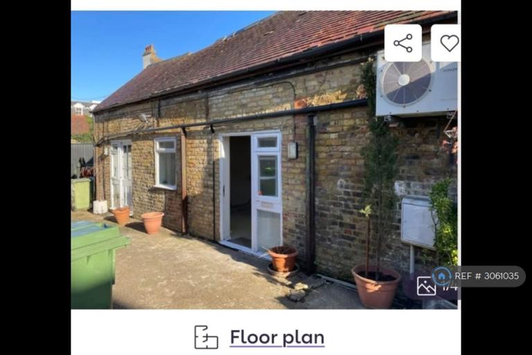 2 bedroom house in Bushy Park Road, Teddington, TW11 (2 bed) (#3061035)