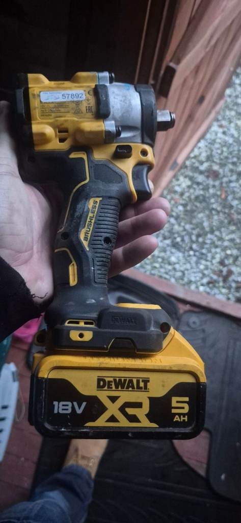 Dewalt 1/2" inpact gun