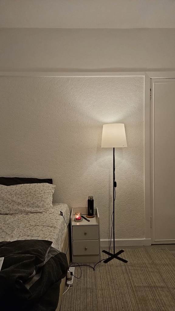 IKEA FLOOR LAMP 