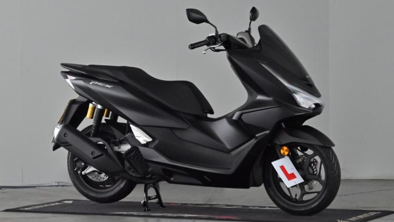 2025 Honda PCX WW125SSED (25MY) Scooter PETROL Automatic
