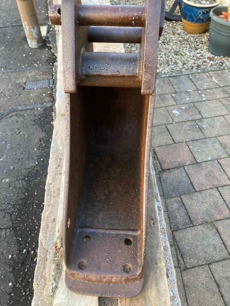 JCB 18c  6” bucket £125 ono